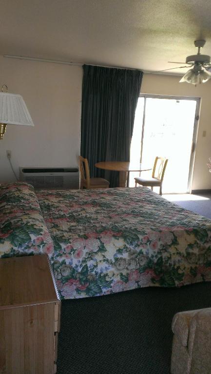 Royal Motor Inn Юма Номер фото